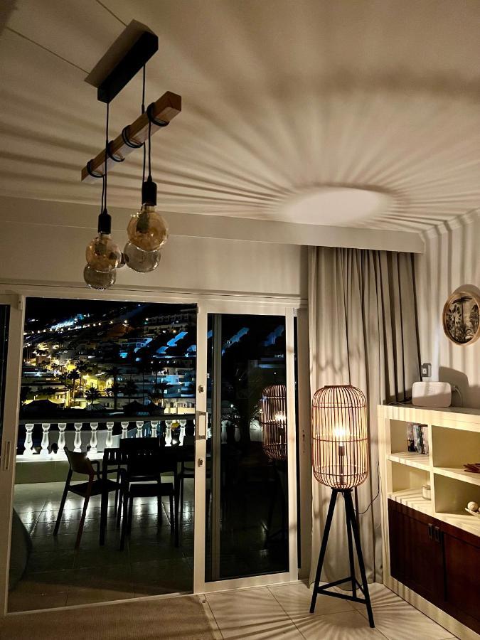 Luxury Penthouse With Breathtaking Views And Huge Private Terraces Lejlighed Puerto de Santiago  Eksteriør billede