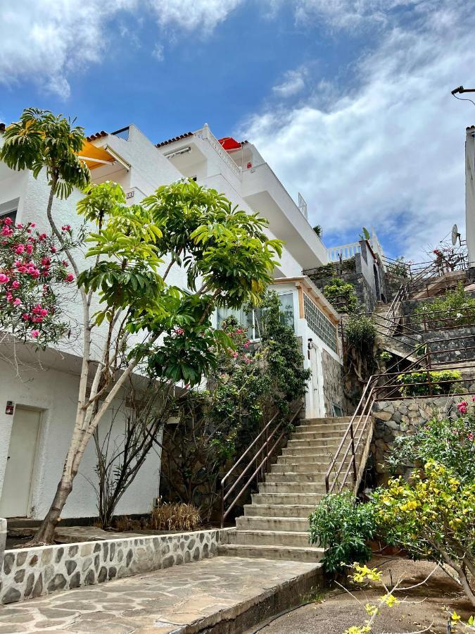 Luxury Penthouse With Breathtaking Views And Huge Private Terraces Lejlighed Puerto de Santiago  Eksteriør billede