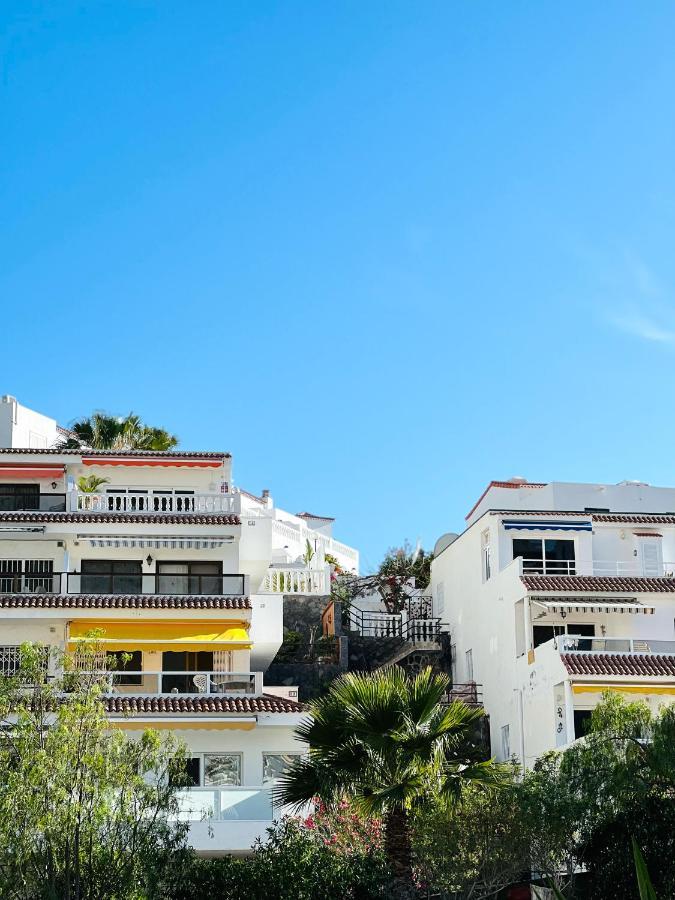 Luxury Penthouse With Breathtaking Views And Huge Private Terraces Lejlighed Puerto de Santiago  Eksteriør billede
