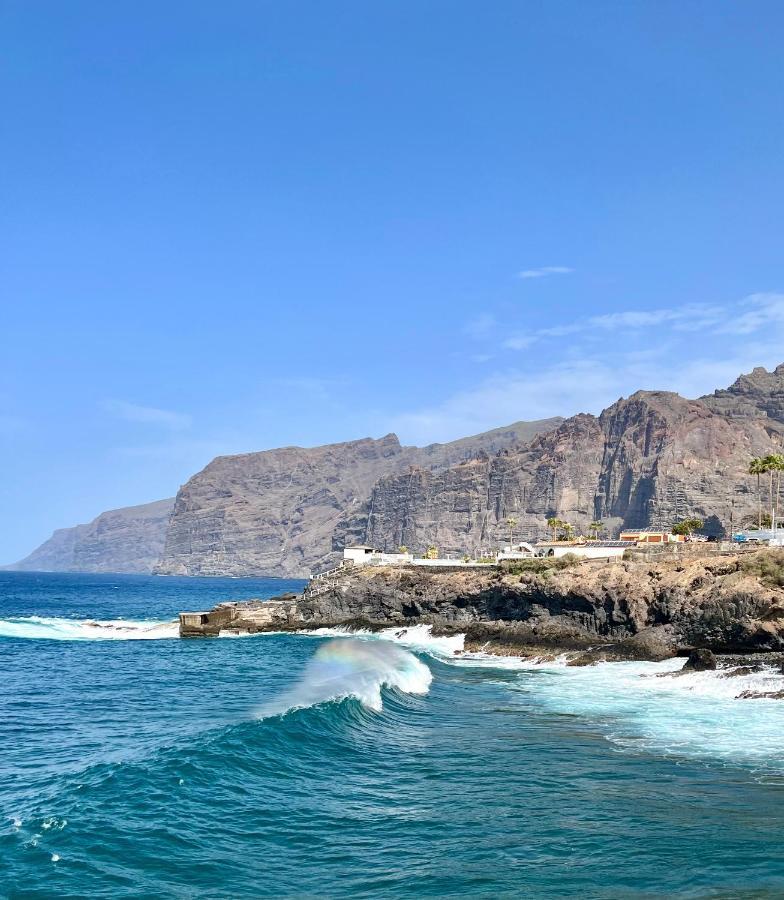 Luxury Penthouse With Breathtaking Views And Huge Private Terraces Lejlighed Puerto de Santiago  Eksteriør billede
